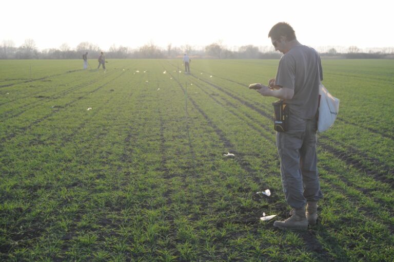 We actively address current social challenges, especially regarding detector prospections and citizen science